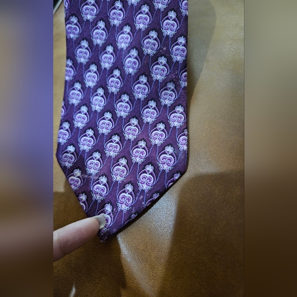 Valentino Italian Silk Tie Used Purple Pink - Picture 8 of 8